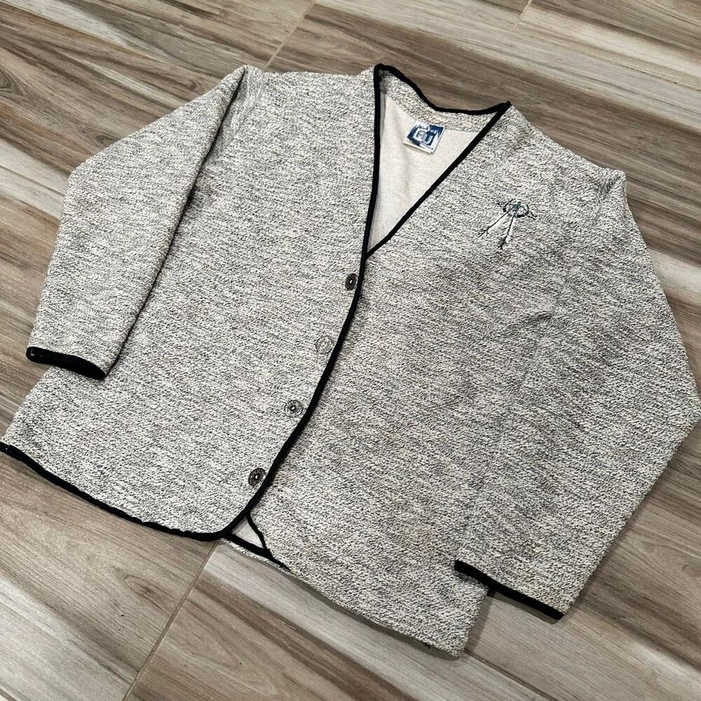 Art-unlimited Vintage Women's Grey and Cream Cardigan - Picture 2 of 5
